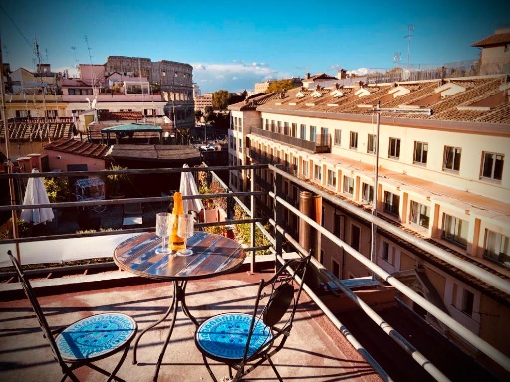 Attico Loft & Rooftop Colosseo ローマ エクステリア 写真